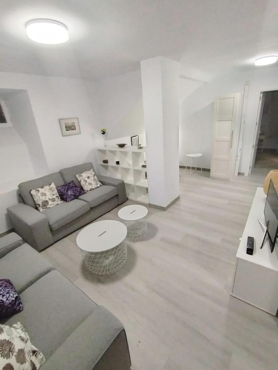 Bed and Breakfast 2-Centro Hab Compartida Masculina 8X Madrid Esterno foto